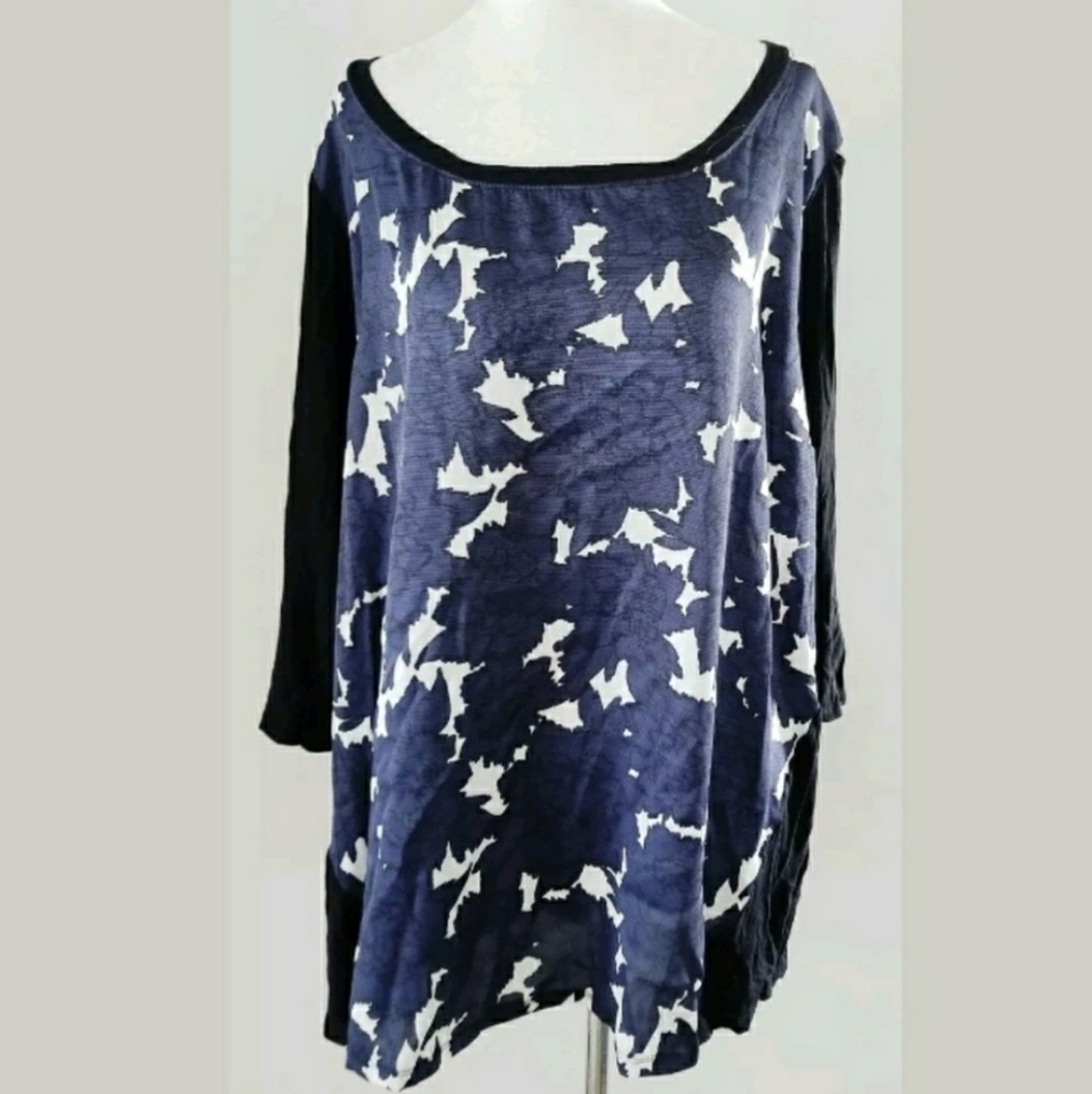 LANE BRYANT SILKY SCREEN PRINT TOP SZ 4X 26 28